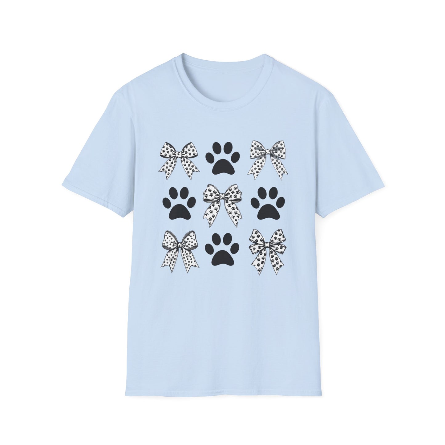 Paw Prints and Bows T-Shirt – Coquette Aesthetic Dog Mom Tee