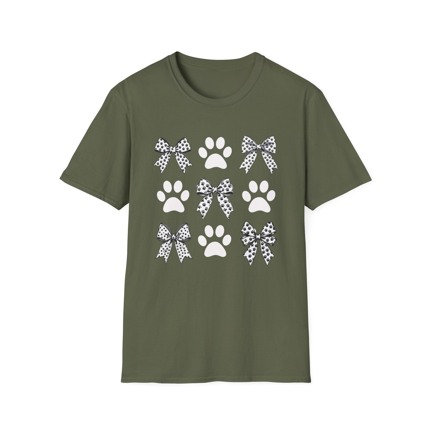 Paw Prints and Bows T-Shirt – Coquette Aesthetic Dog Mom Tee